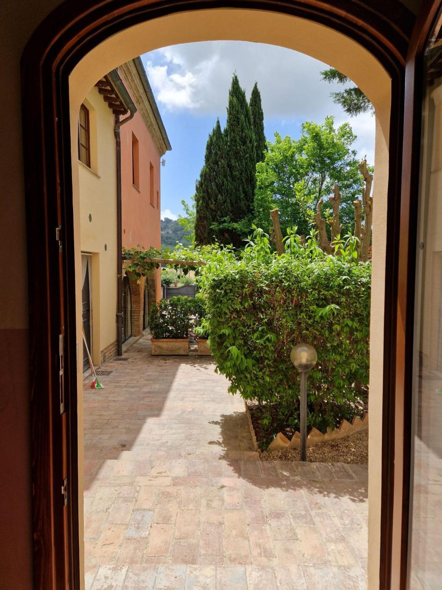 فيلا Borgo Dolciano تشيوسي المظهر الخارجي الصورة